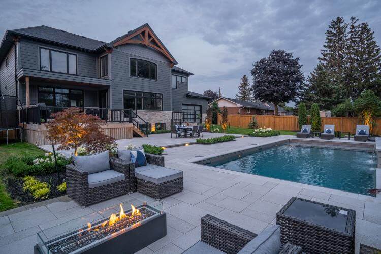 swimming pool designers Etobicoke