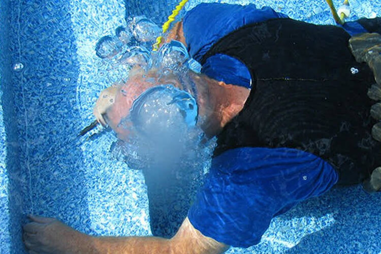 swimming pool leak repair Woodbridge
